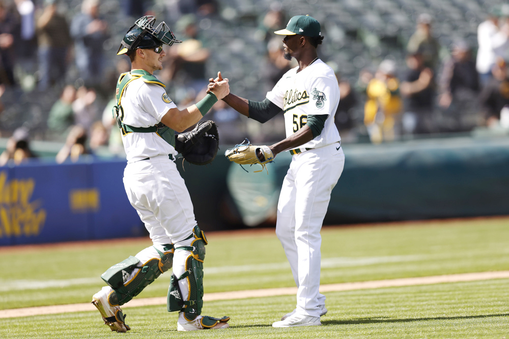 El dominicano Jiménez se consolida como el mejor relevista de los Atléticos