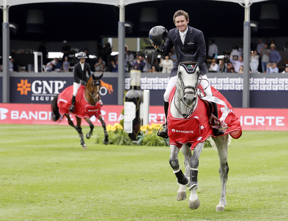 El irlandés Kenny vence en el cierre del Global Champions Tour en México