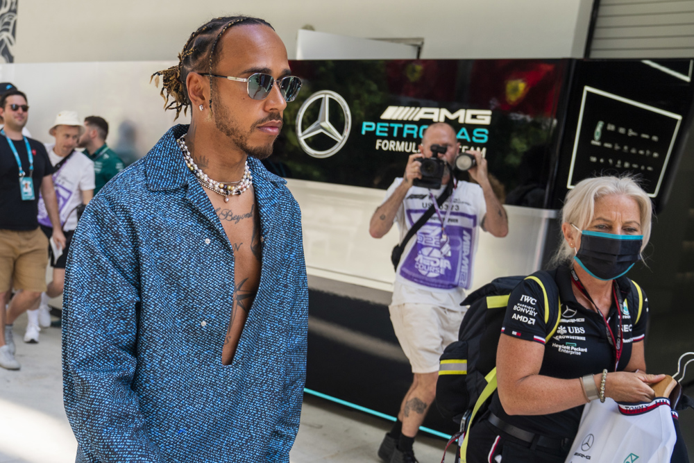 Hamilton dice que “Los éxitos van a llegar”, a proposito de su mal comienzo