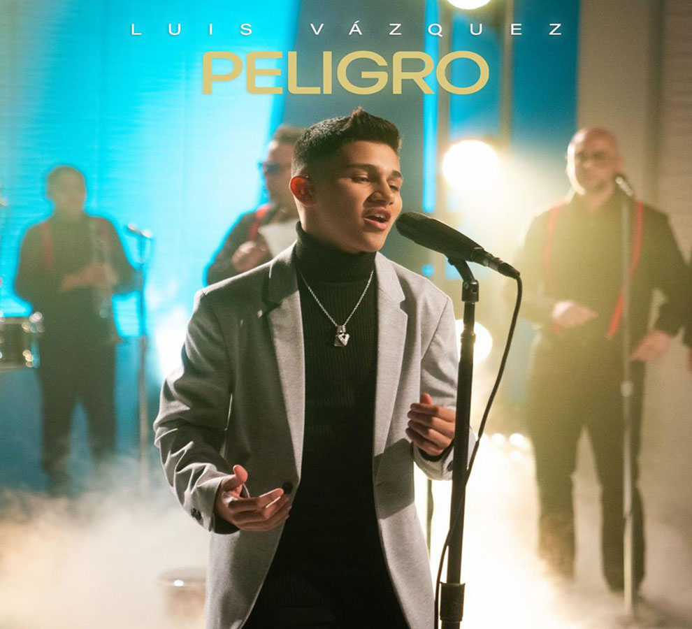 Luis Vázquez regresa al top 10 de Tropical Airplay con “Peligro”