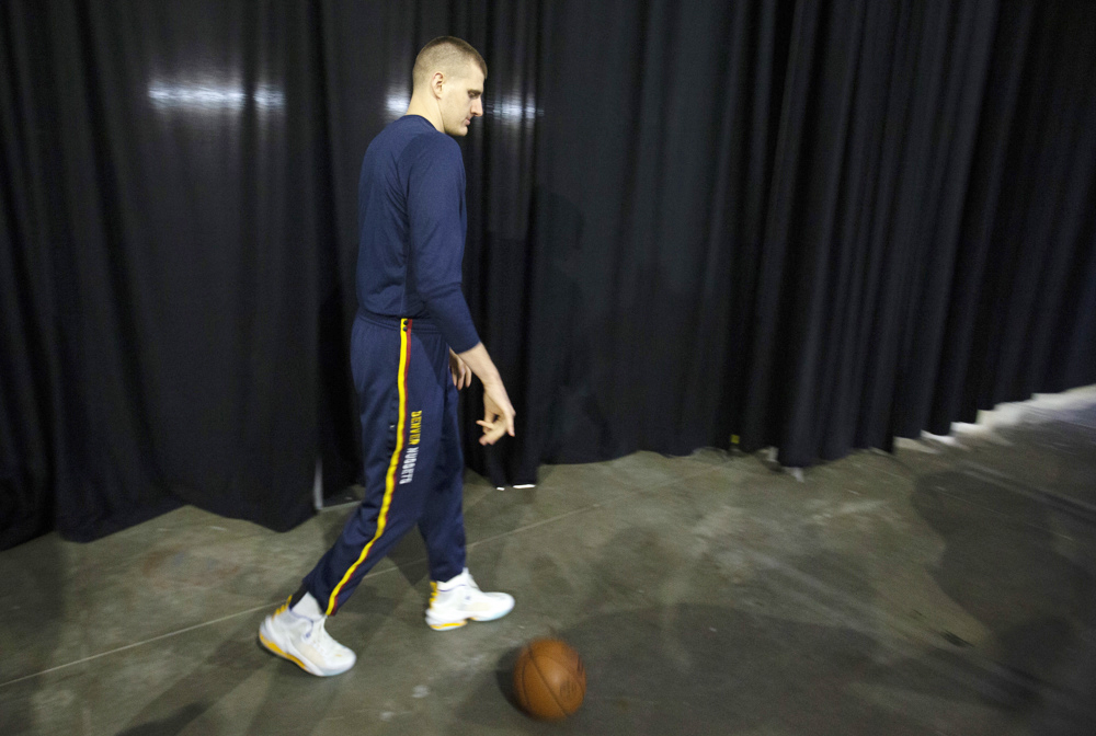 Jokic es elegido como MVP por segundo año consecutivo, según ESPN