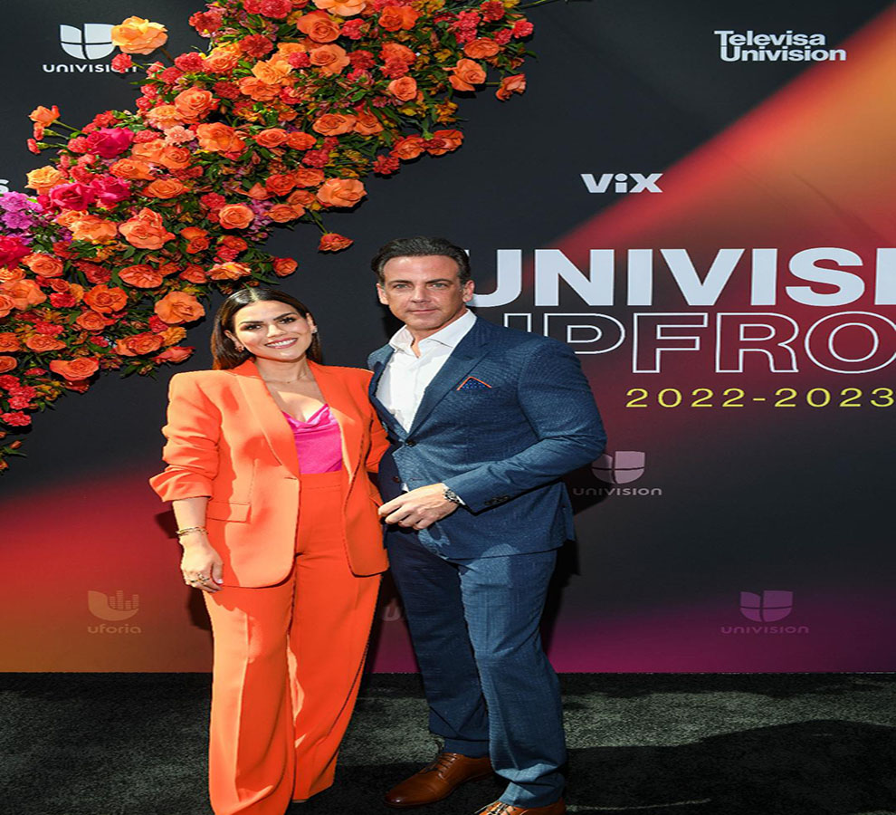  Carlos Ponce se une como presentador del reality “Enamorándonos, La Isla”