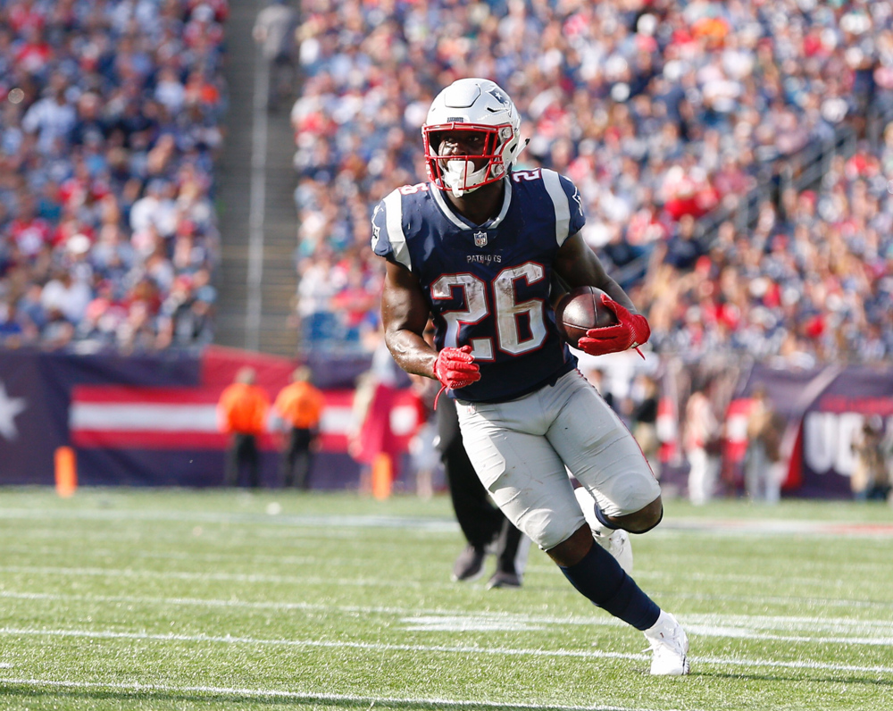 Sony Michel, campeón en los Super Bowls LIII y LVI, firma con los Dolphins