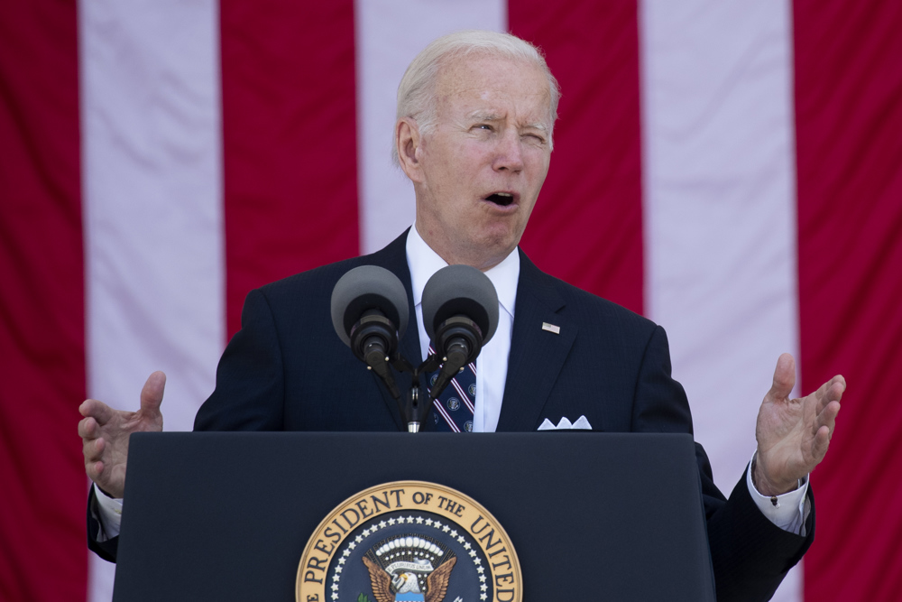 Biden promete que se reunirá con legisladores para tratar el control de armas