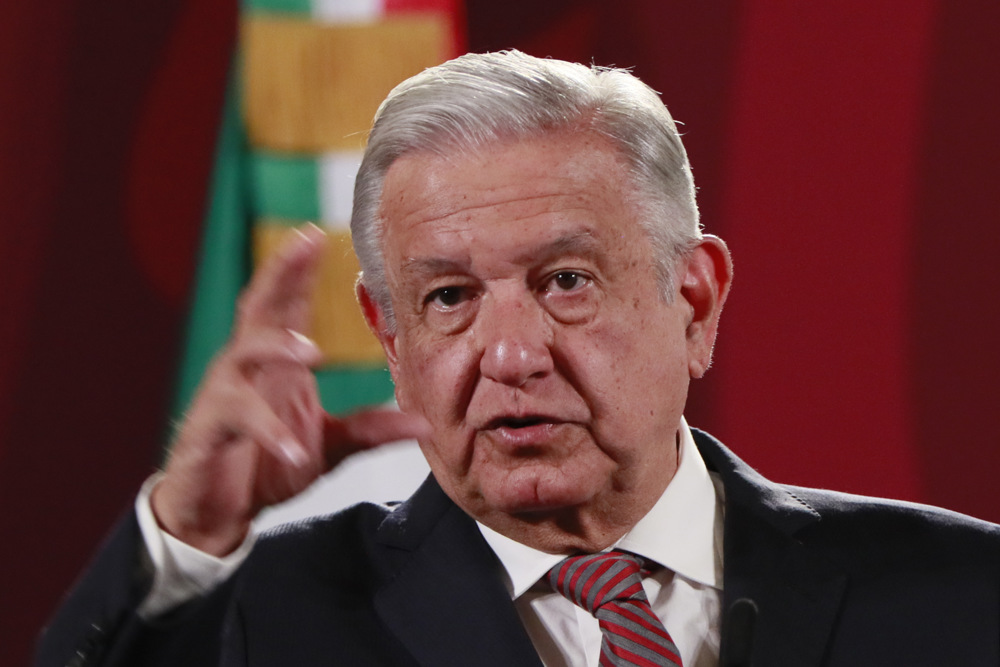 La OMS premia al presidente de México por su lucha contra el tabaco