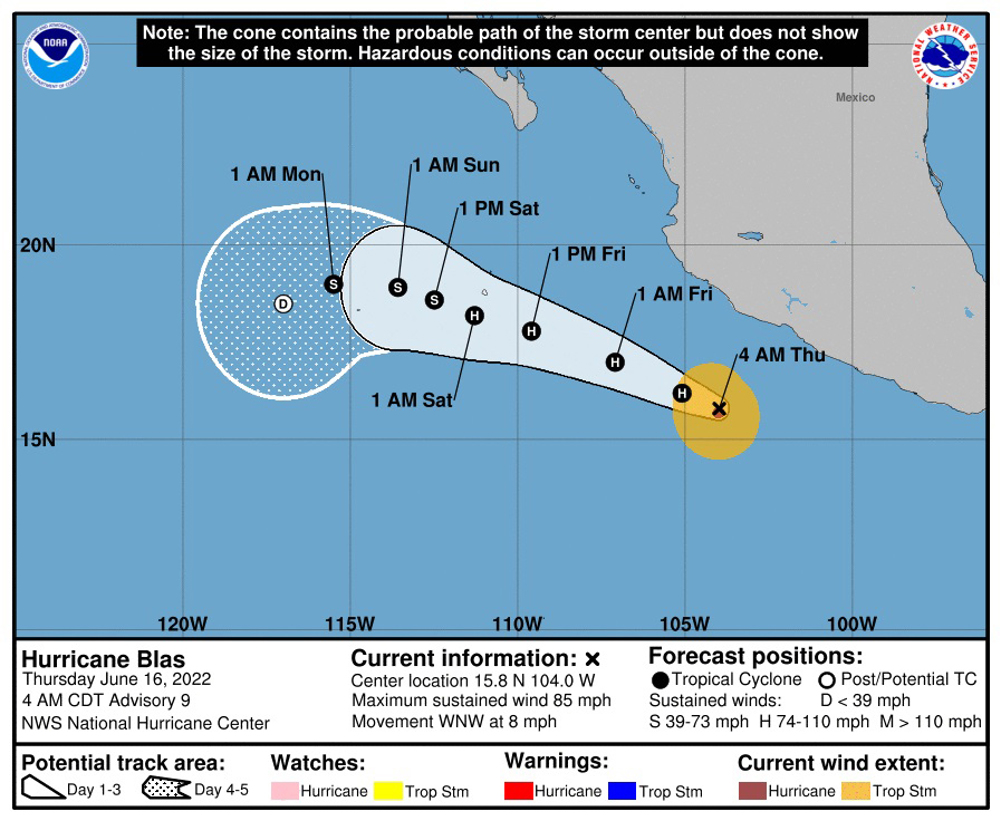 El huracán Blas causa lluvias “torrenciales” en el occidente de México