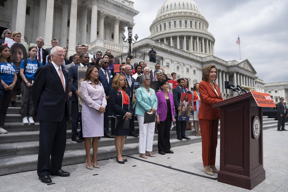 Congreso EEUU aprueba acuerdo más importante en 30 años para controlar armas