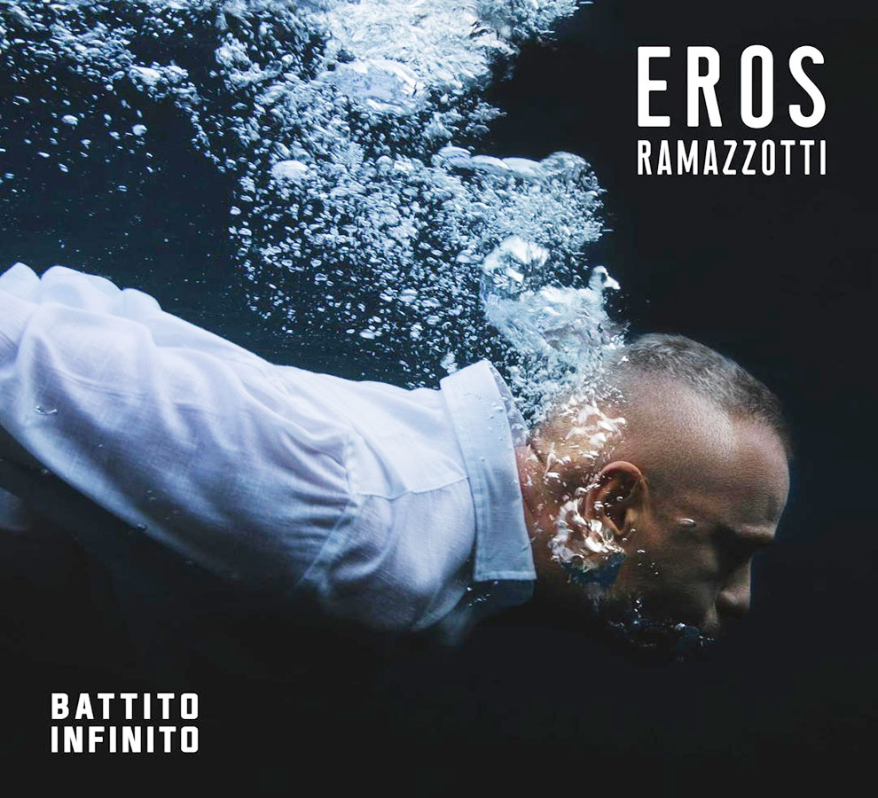 Eros Ramazzotti marca su regreso con nuevo disco que acompañará con extensa gira