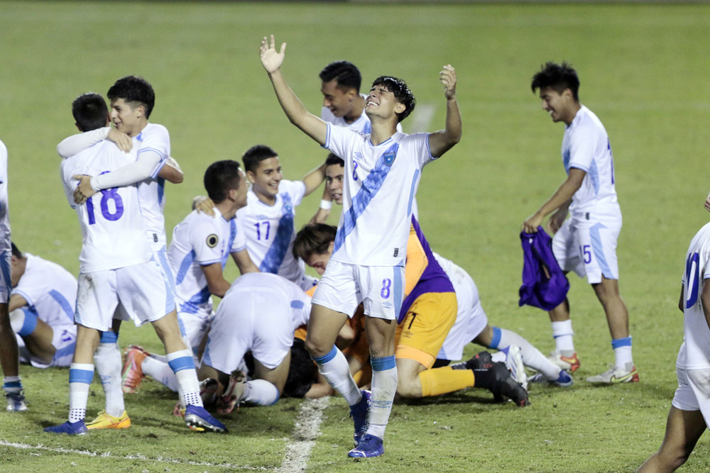 1-1. Guatemala se clasifica al Mundial al vencer a México en penaltis