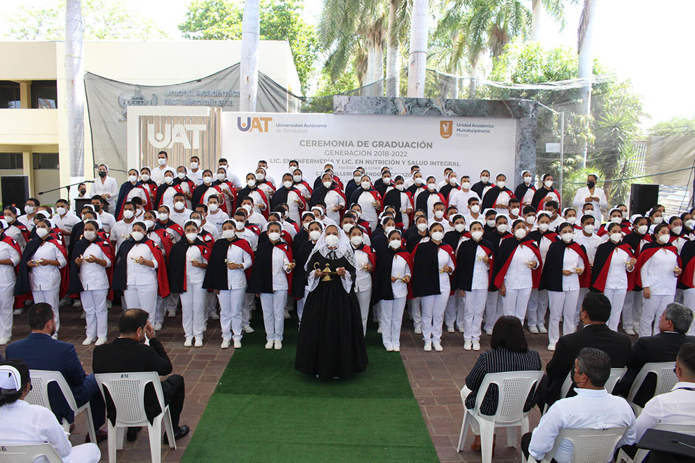 Egresa la generación 2018-2022 de la UAM Mante