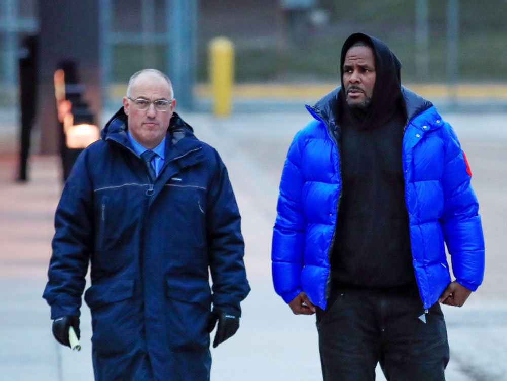 El cantante R. Kelly condenado a 30 años por abusos y tráfico sexual