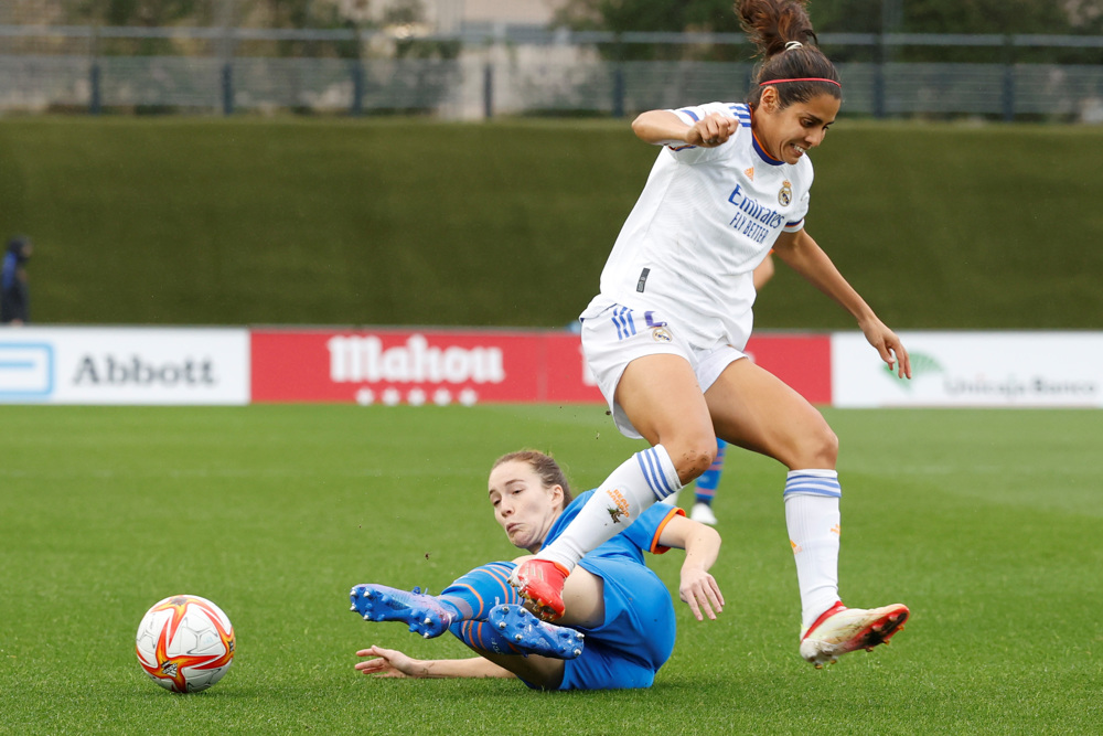 La jugadora del Real Madrid Kenti Robles comanda a México frente a Perú