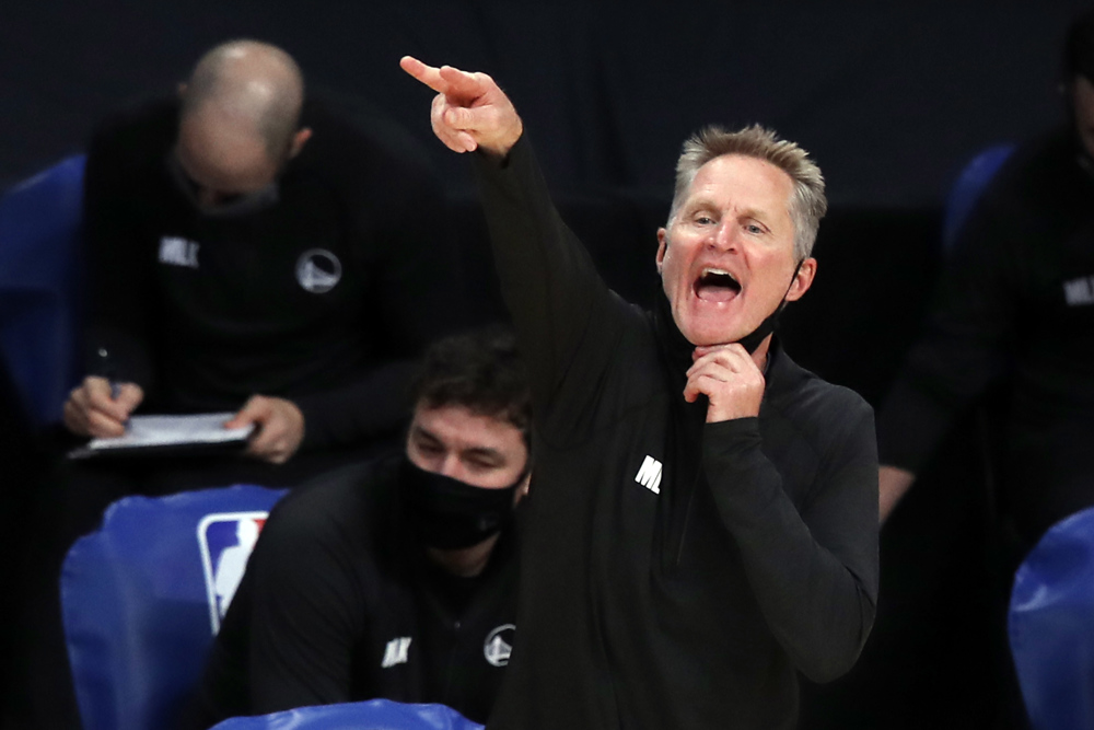 Kerr dice que sus éxitos “solo” se deben al estar “alrededor de estrellas”