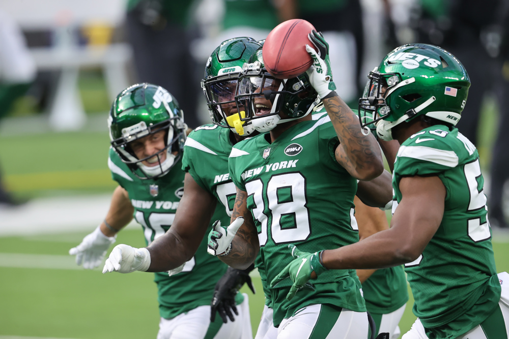 Lamar Jackson dice que Ravens debe esforzarse en darle un nuevo contrato