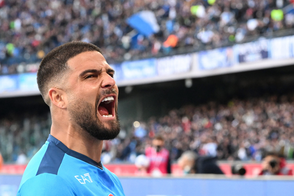 El italiano Insigne dice que llega al Toronto por la familia y no el dinero