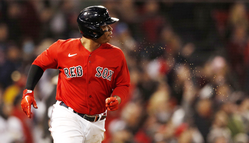 Rafael Devers, una pesadilla para sus rivales en la ruta