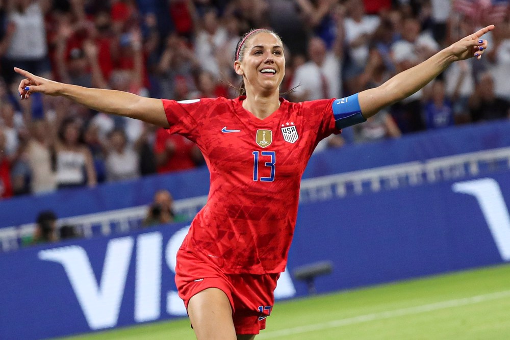 Alex Morgan relanza a las San Diego Wave con un doblete
