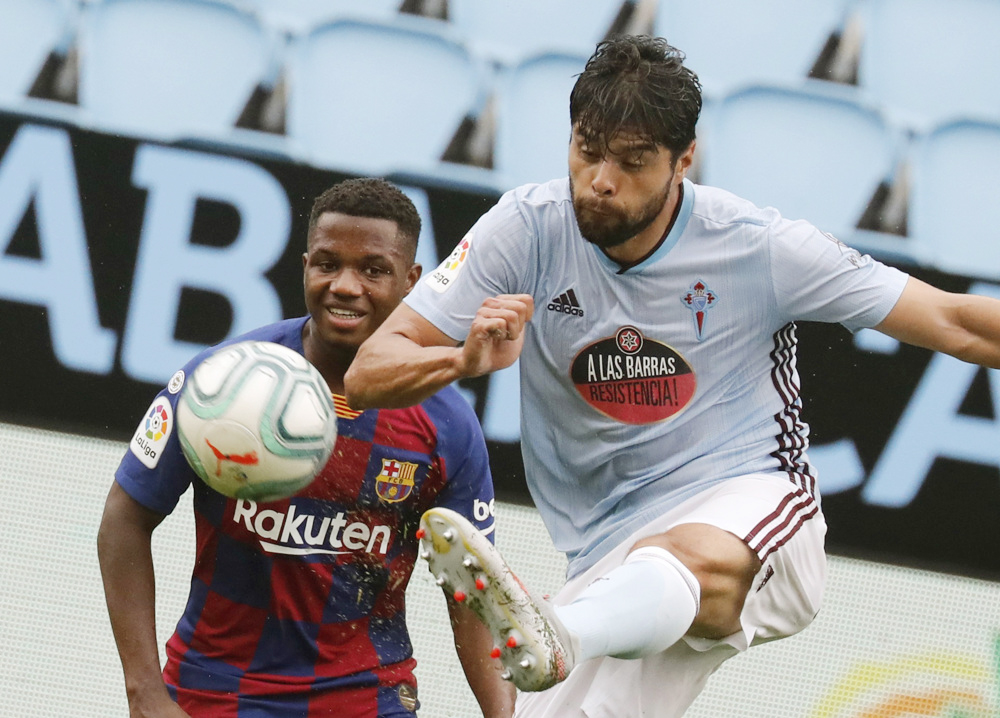 Néstor Araujo cambia al Celta de Vigo para regresar a México con el América