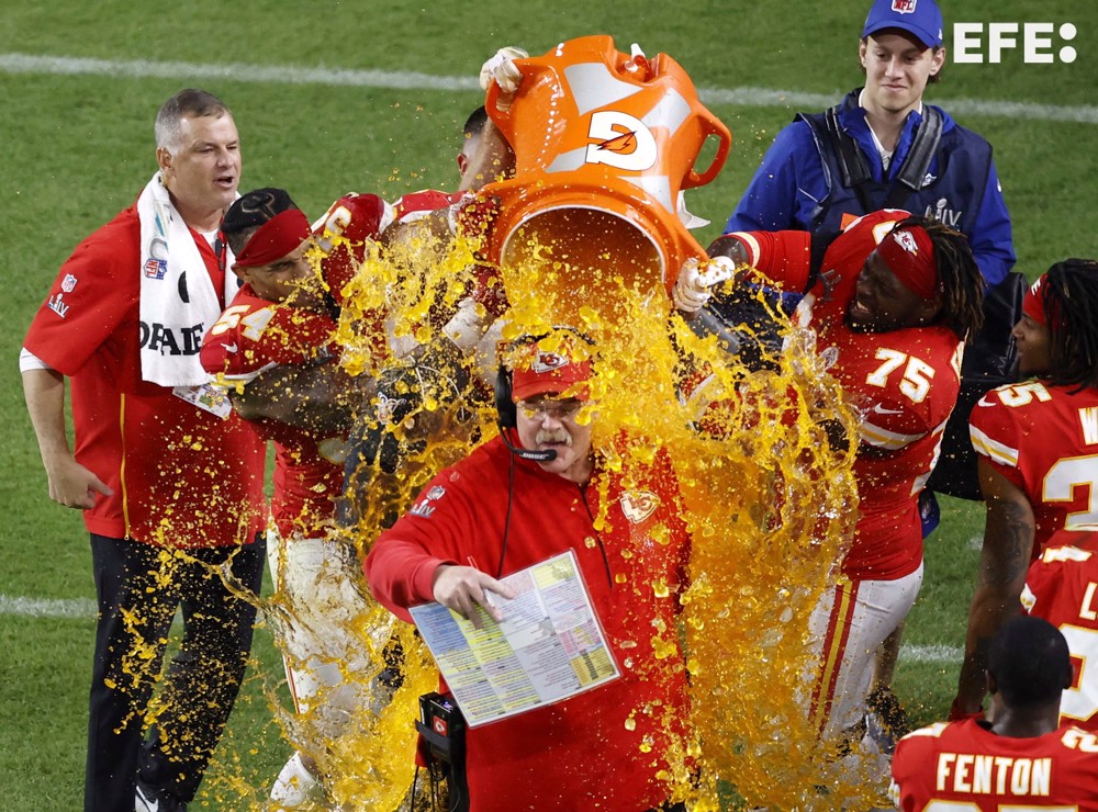 ¿Qué son los contratos NIL?