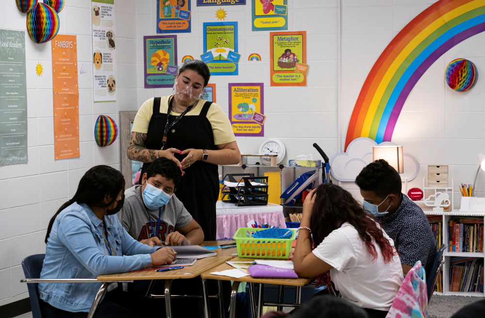 Aún en riesgo fallo que garantizó educación de niños indocumentados en 1982