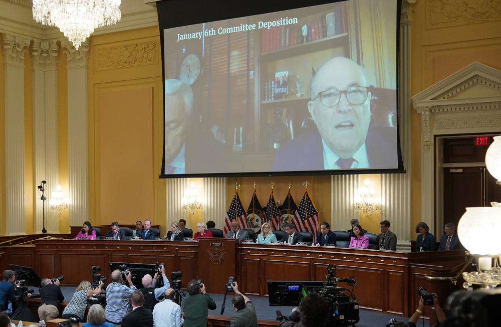 Declaran que Giuliani estaba “ebrio” cuando aconsejó a Trump sobre elecciones