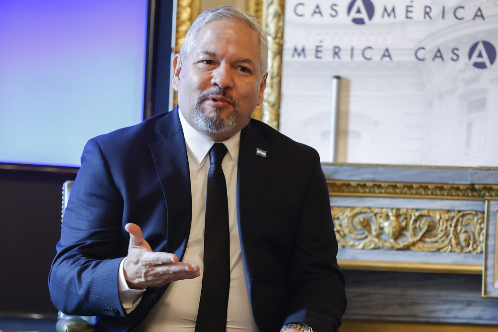 Suman cuatro los migrantes hondureños fallecidos en tráiler en San Antonio