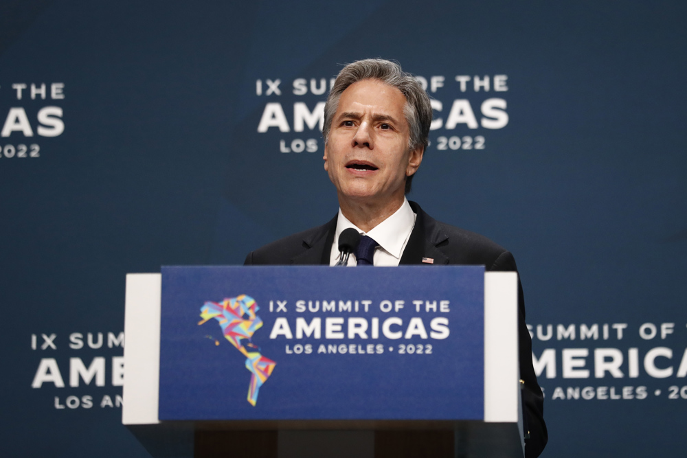 Blinken insta a aplicar la declaración de Los Ángeles sobre crisis migratoria