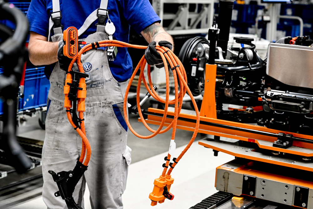 El precio de los materiales para vehículos eléctricos se duplicó desde 2020