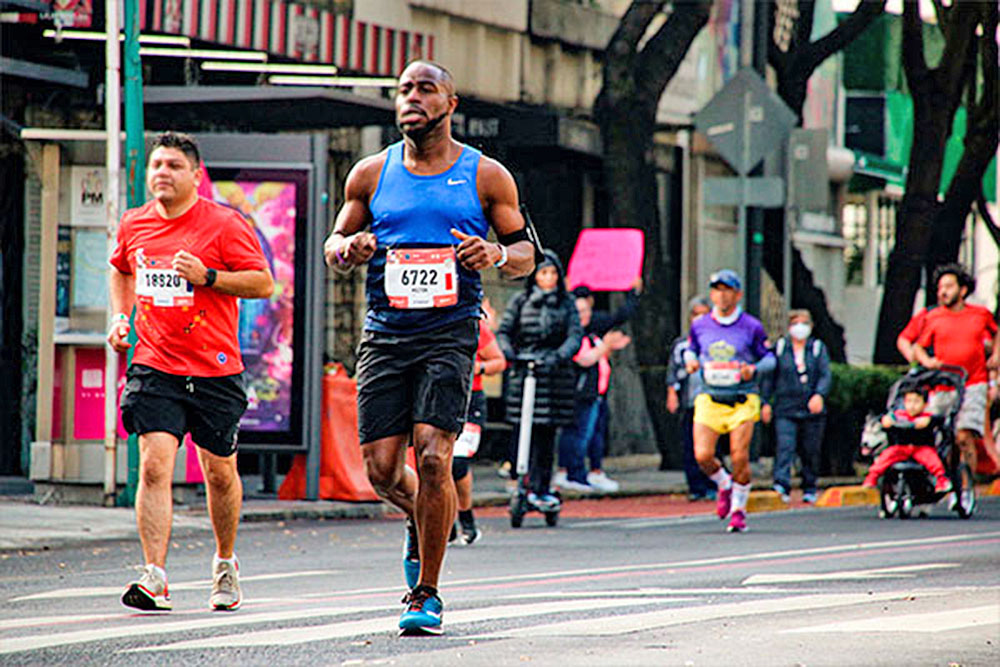 ¿Llegó el día de la carrera? Expertos dan 4 consejos para evitar una lesión