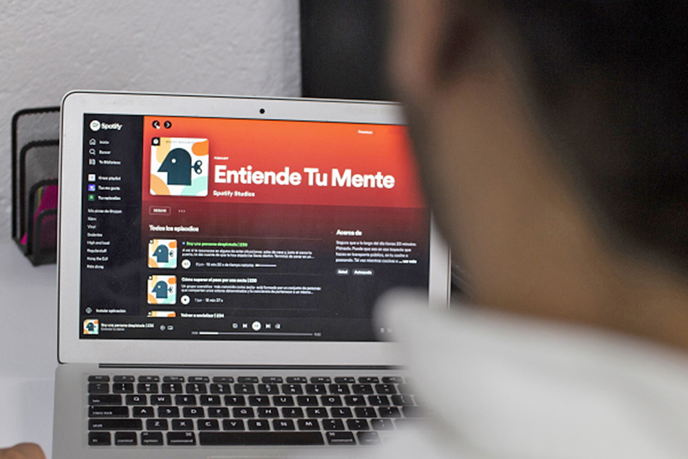 Salud mental, el género de podcast más escuchado entre la generación Z