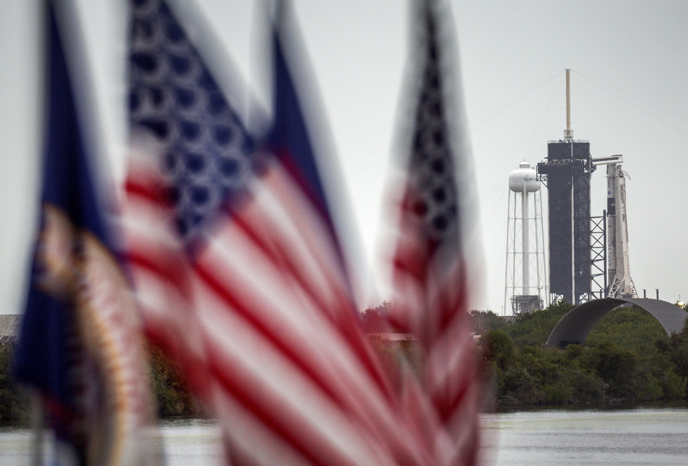 SpaceX suma otros 53 satélites a su red de internet desde el espacio