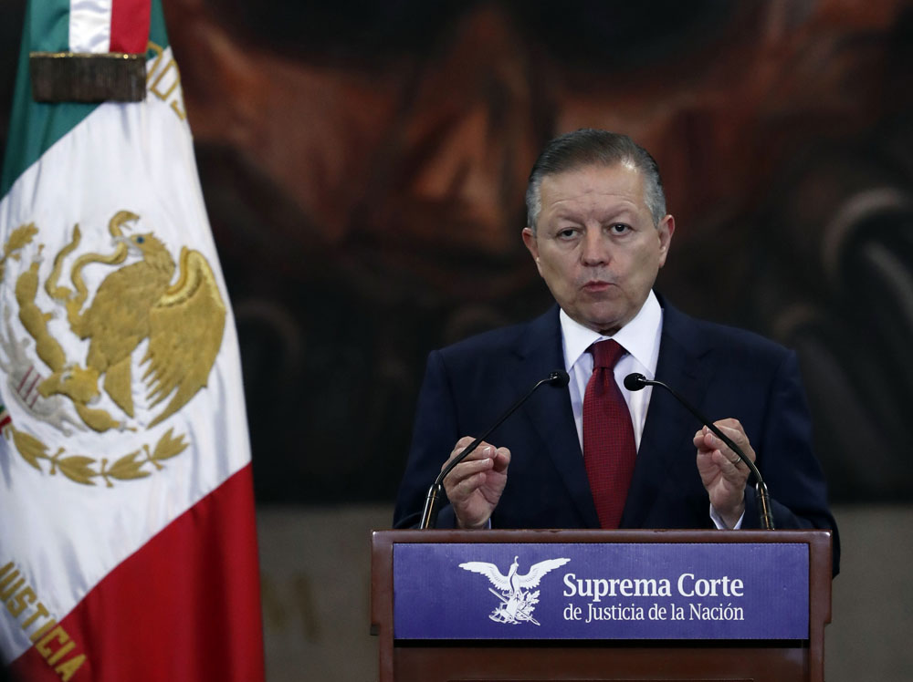 Presidente del Supremo de México defiende proyecto de ley contra feminicidios
