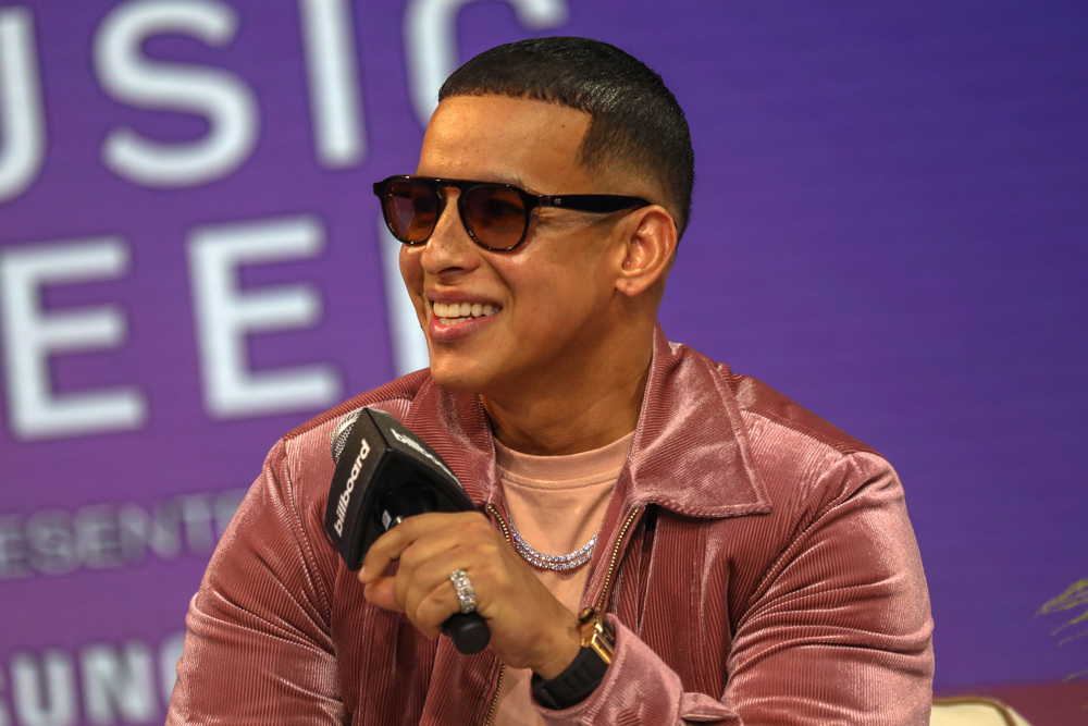 Daddy Yankee seguirá como accionista y directivo de equipo de béisbol boricua