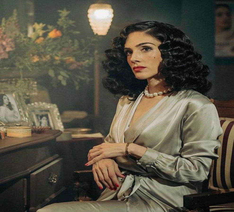 Revelan nuevas imágenes de Sandra Echeverría como María Félix