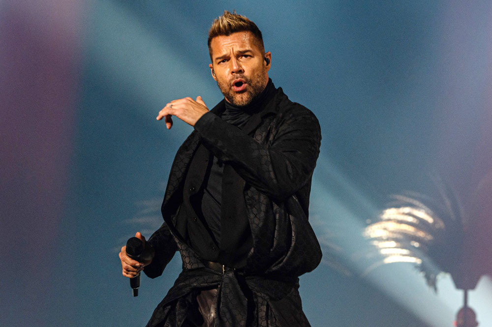 Ricky Martin presenta disco a casi una semana de vista por caso judicial