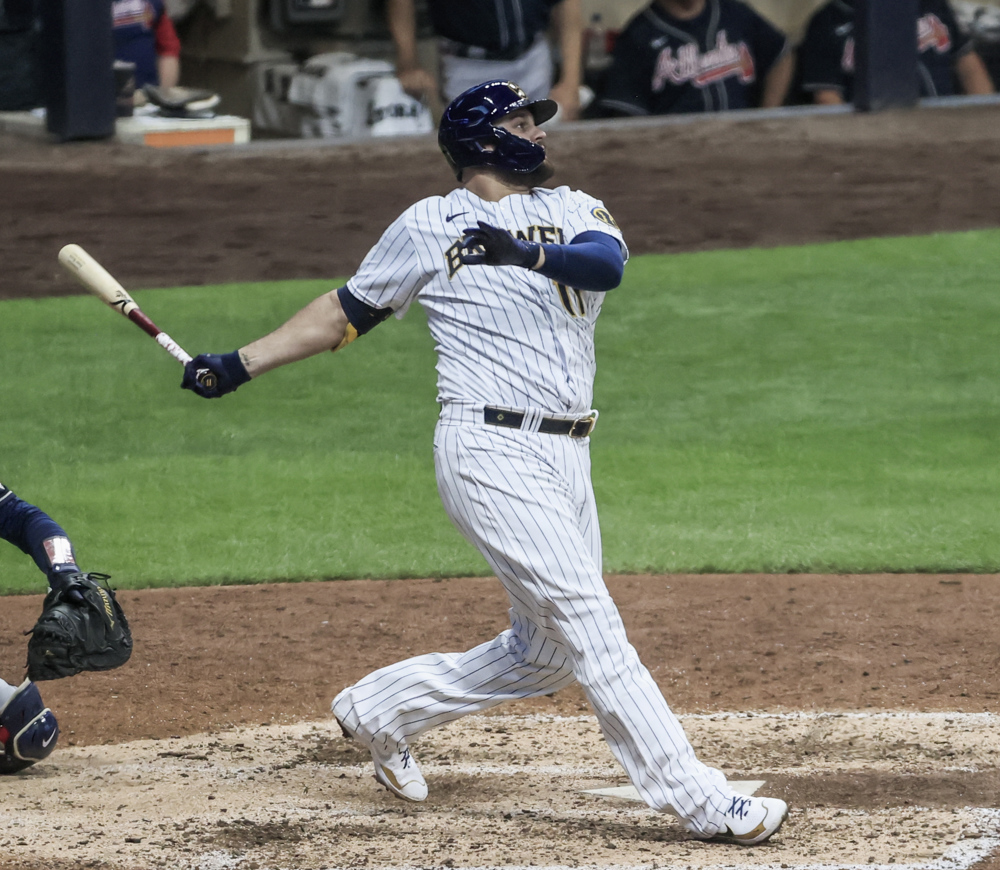 10-4. Rowdy Tellez pega dos jonrones y los Cerveceros doblegan a los Mellizos
