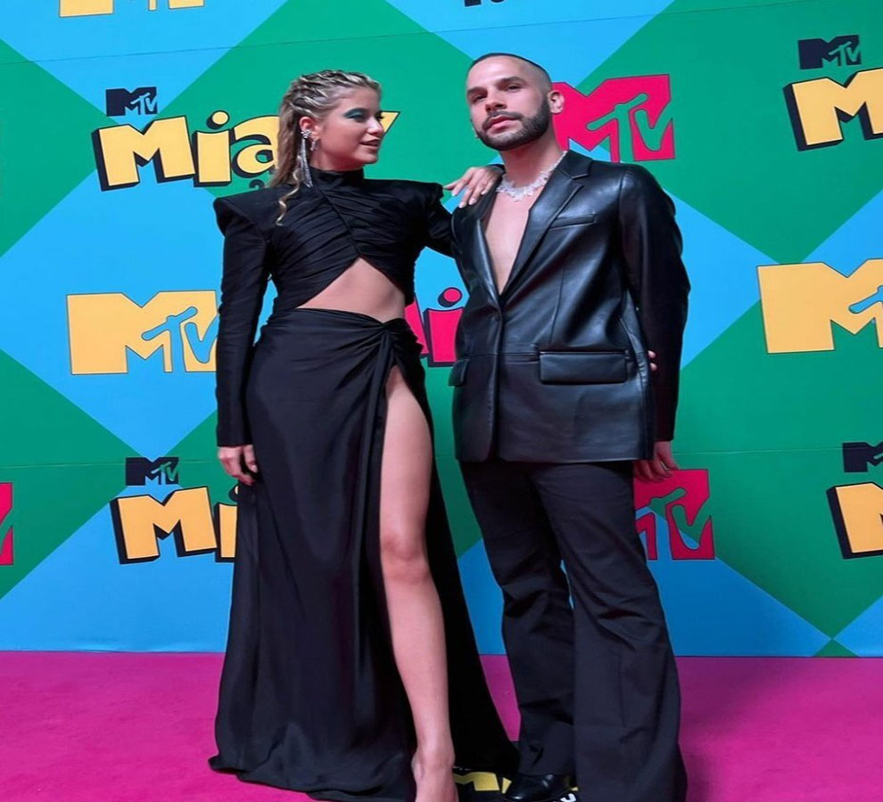 La superestrella latina Sofía Reyes brilló en los Premios MTV MIAW 2022