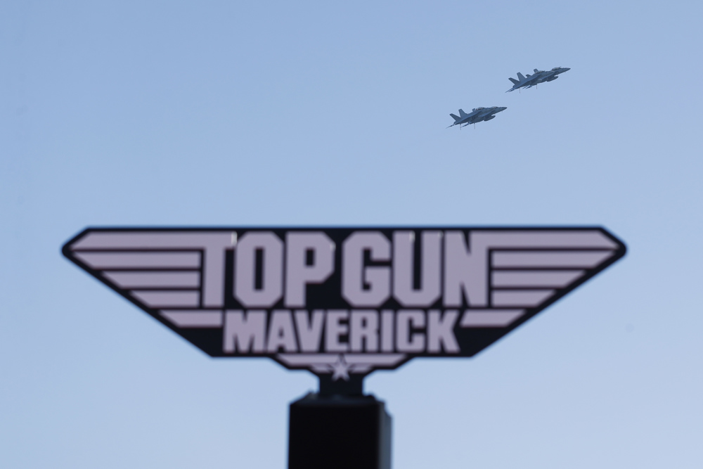 “Top Gun: Maverick” bate a “Titanic” como estreno más taquillero de Paramount