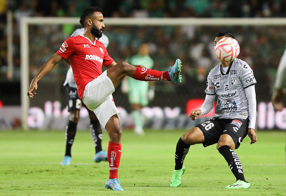 El Toluca vence al León y regresa al segundo lugar del Apertura mexicano