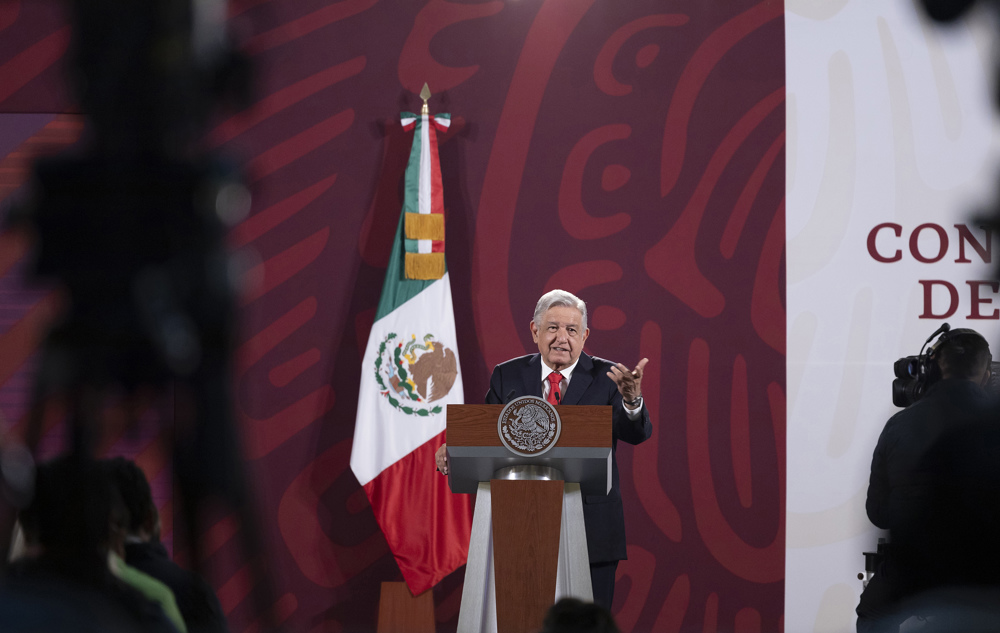 Presidente de México abrirá los archivos de la Marina sobre la “Guerra sucia”