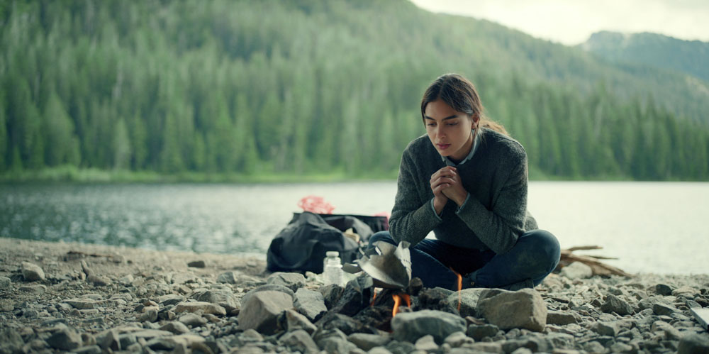 Melissa Barrera: ‘Keep Breathing’ va de sobrevivir a tus propios pensamientos