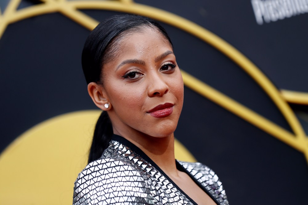 Las Sun amargan la gran noche de Candace Parker