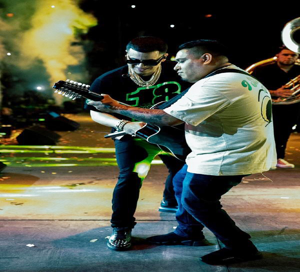 Fuerza Regida va a la conquista de EUA con su gira “Del barrio hasta aquí”