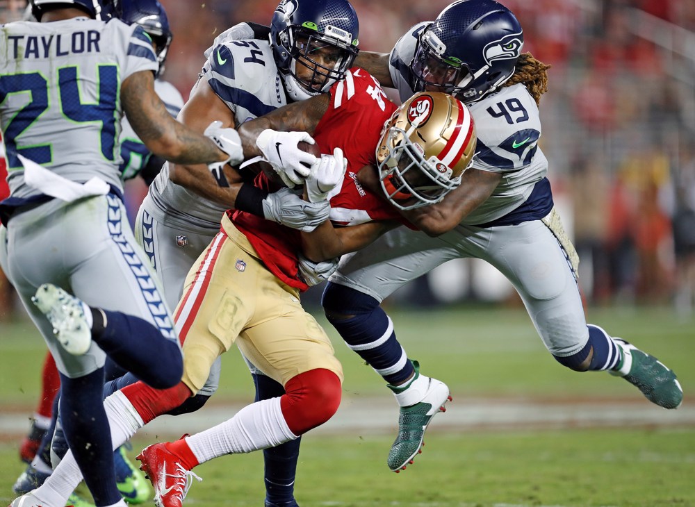 Shaquem Griffin, único jugador sin una mano en la NFL, anuncia su retiro