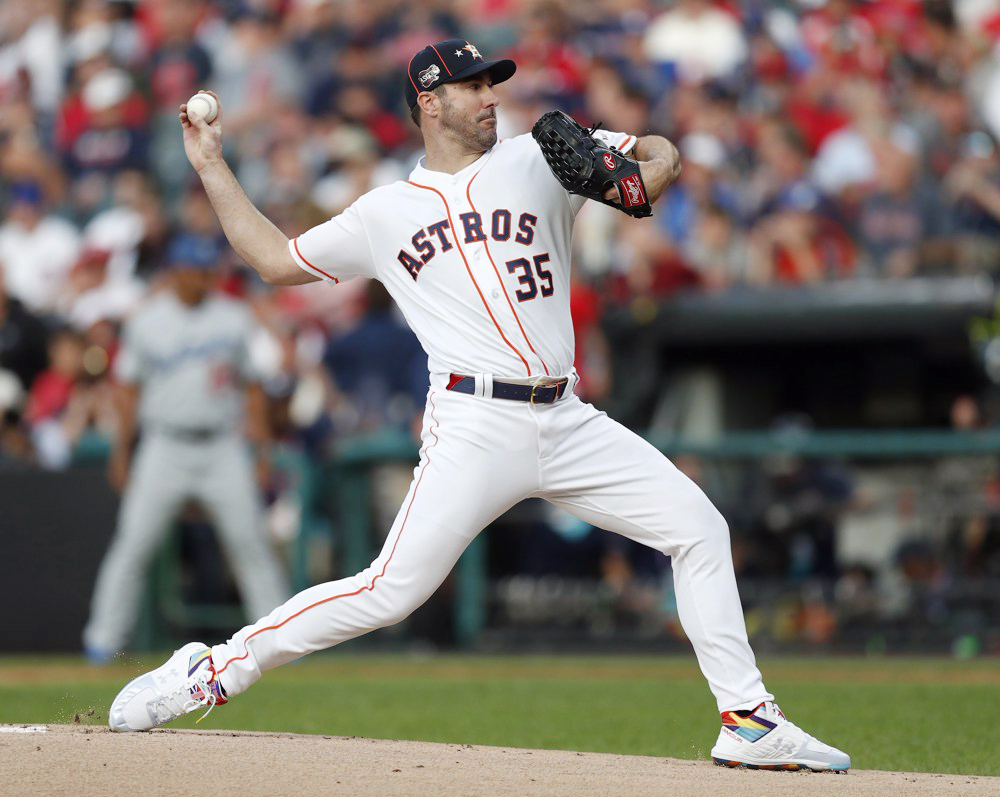 Los Astros de Houston colocan a Justin Verlander en su lista de lesionados