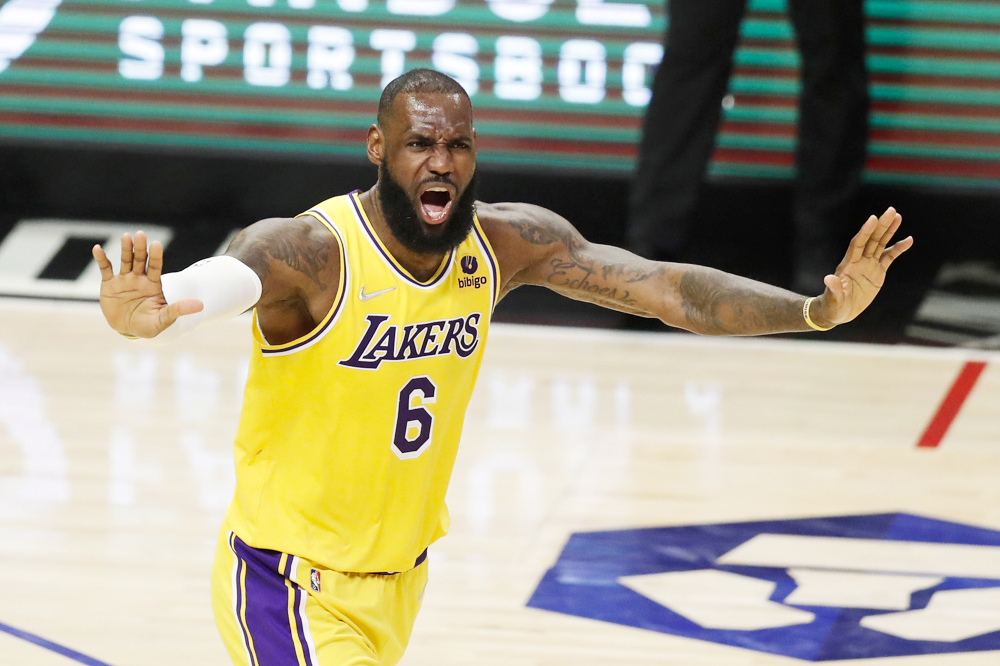 LeBron James renueva con los Lakers por dos años y 97.1 millones de dólares