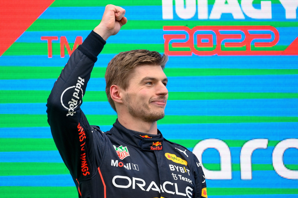 Verstappen se va de vacaciones después de reventar el Mundial