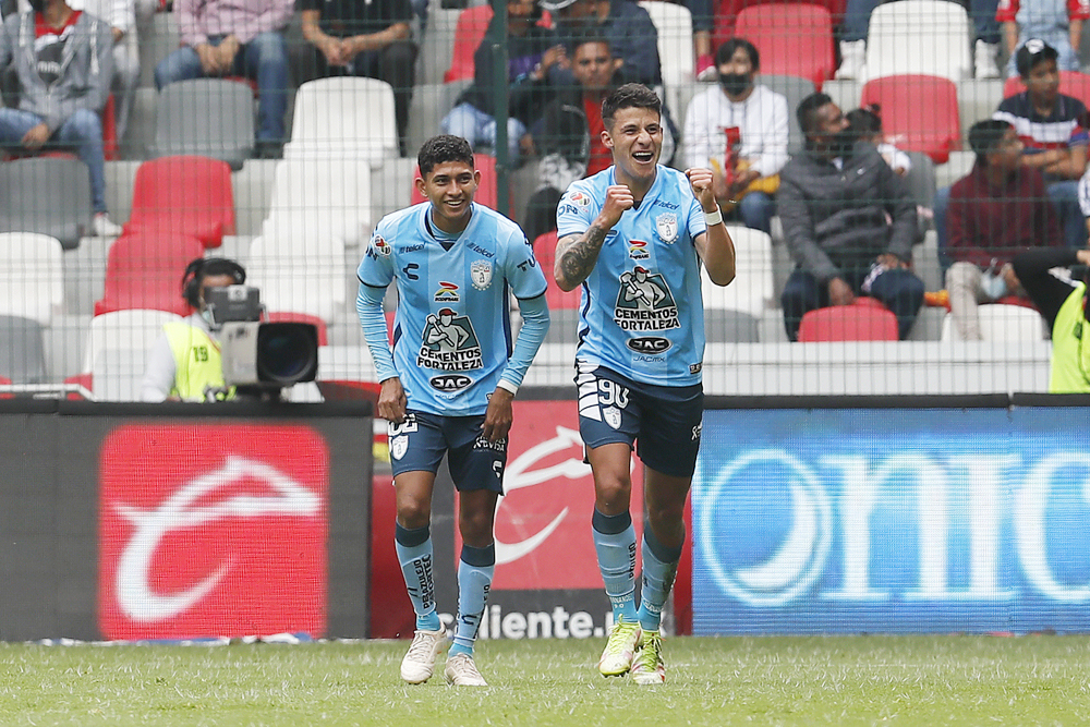 El Pachuca del uruguayo Almada golea al Toluca y sube a zona de clasificación