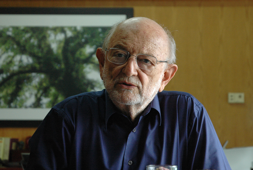 El biólogo Sarukhán renuncia a cargo en Conabio por diferencias con Semarnat