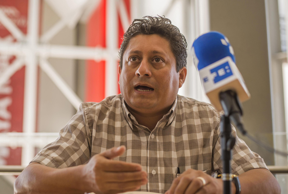 Autor maya Antonio Canché gana el Premio de Literaturas Indígenas de América